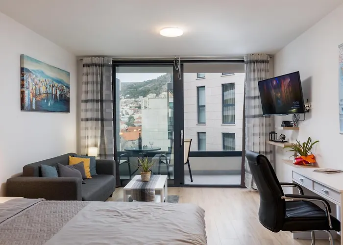 Nomad Dubrovnik + Free Parking